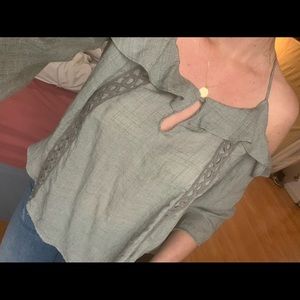 Cold Shoulder Lush Top!